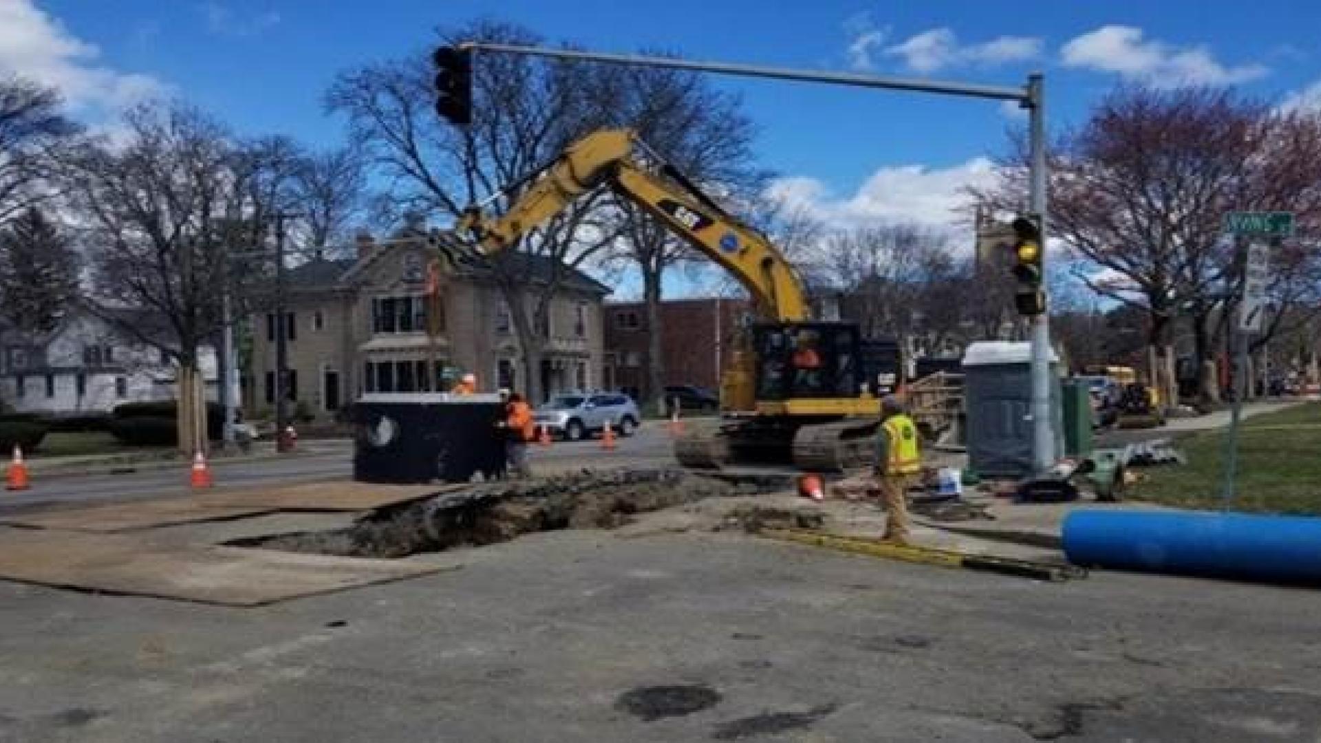 Meter 40 pipe installation on Mount Auburn Street in Watertown