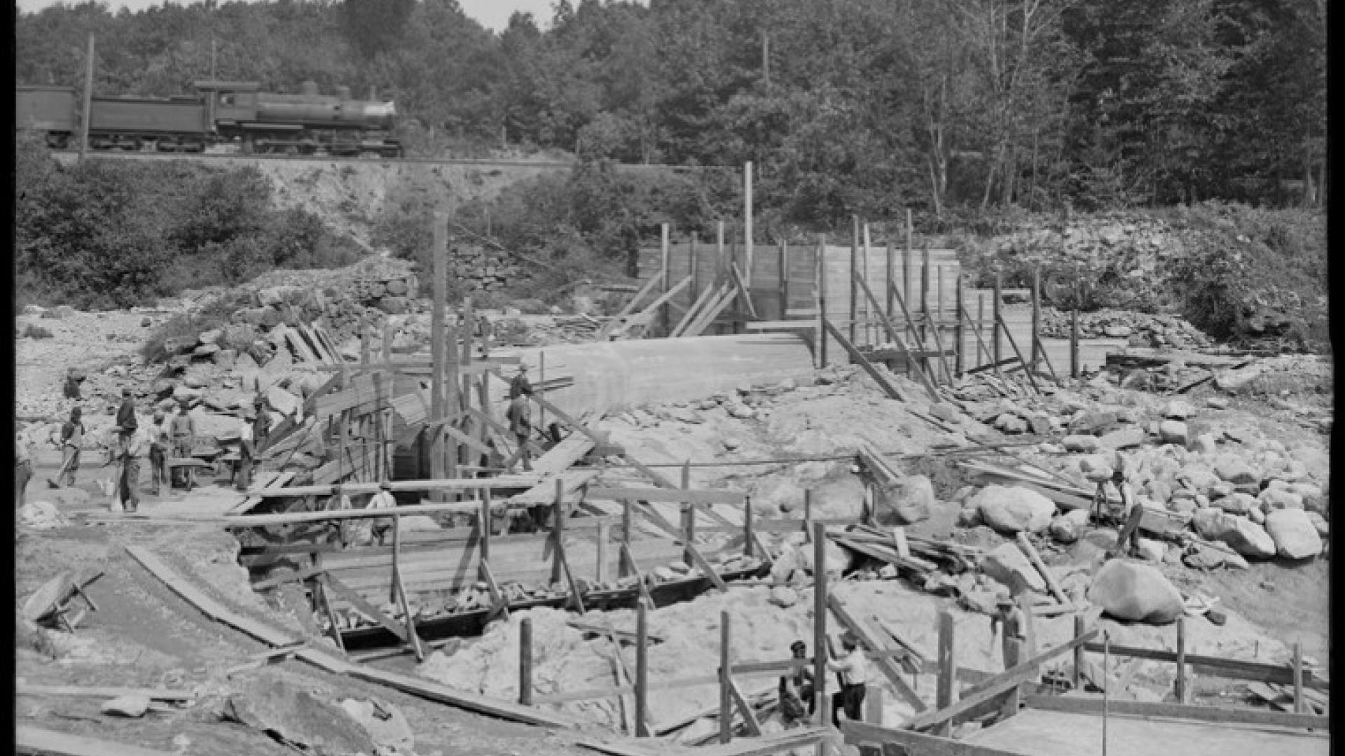 Historic photos of the construction of the Quinapoxet River Dam circa 1905. (4)