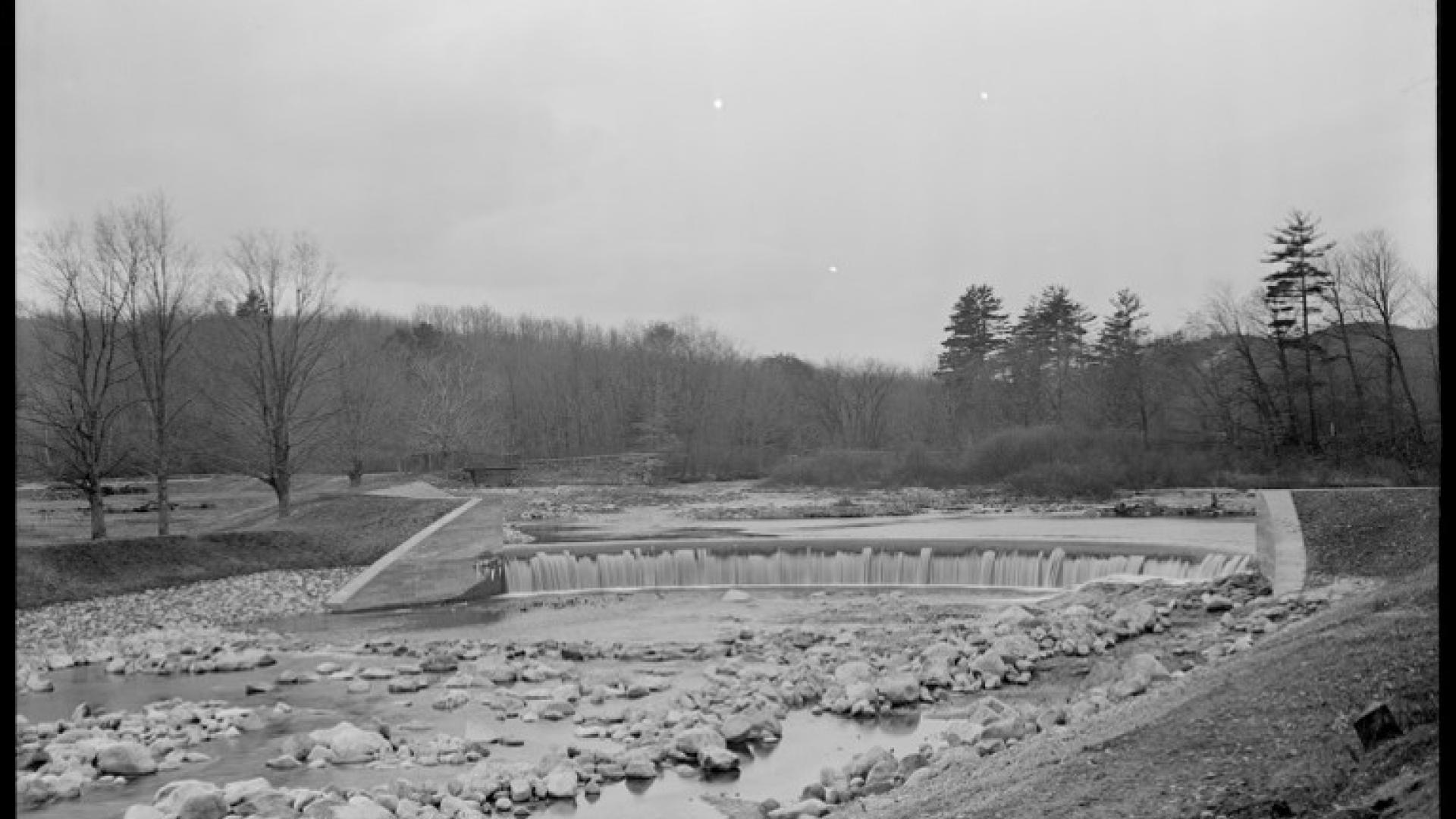Historic photos of the construction of the Quinapoxet River Dam circa 1905. (5)