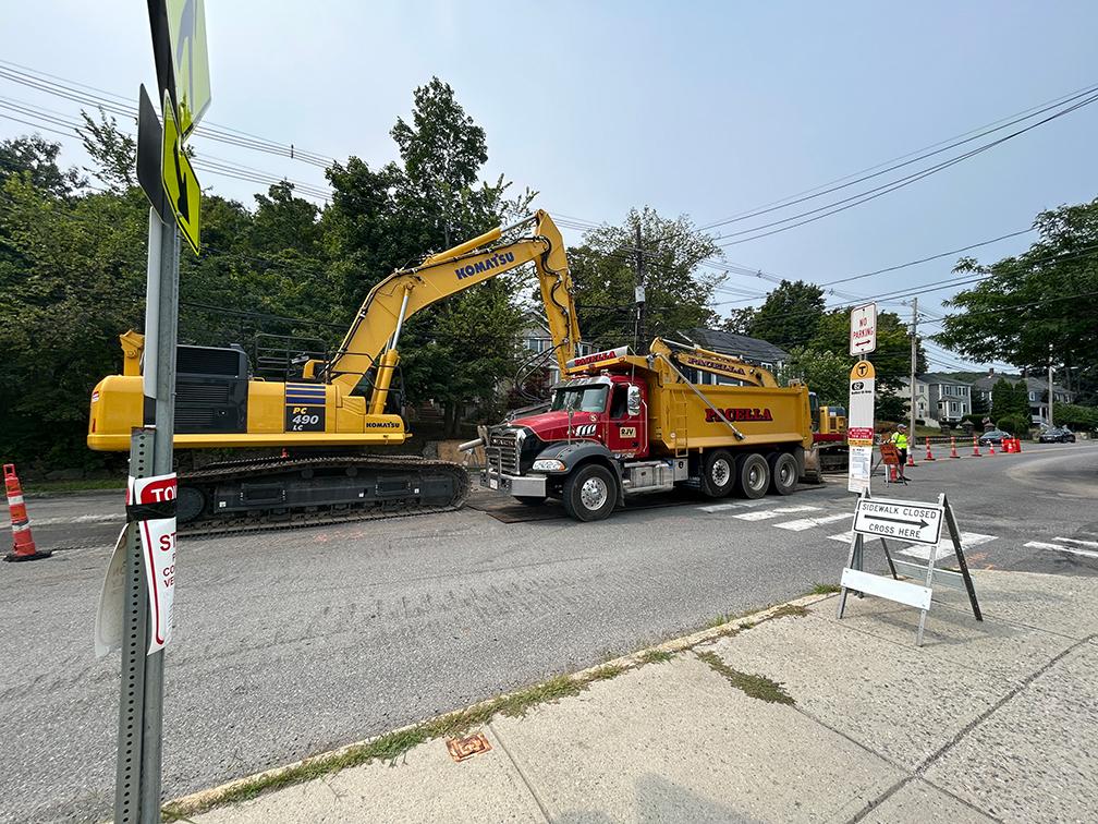 24-inch-wm-on-Mass-Avenue-in-Lexington